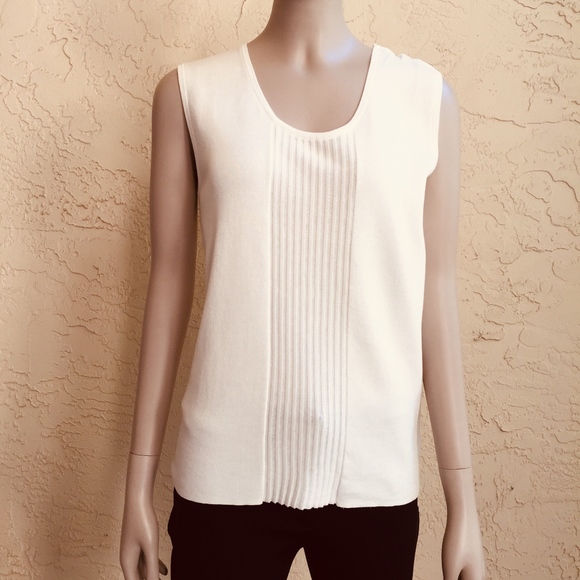 Akris Tops - Akris Bergdorf Goodman sleeveless shell dressy